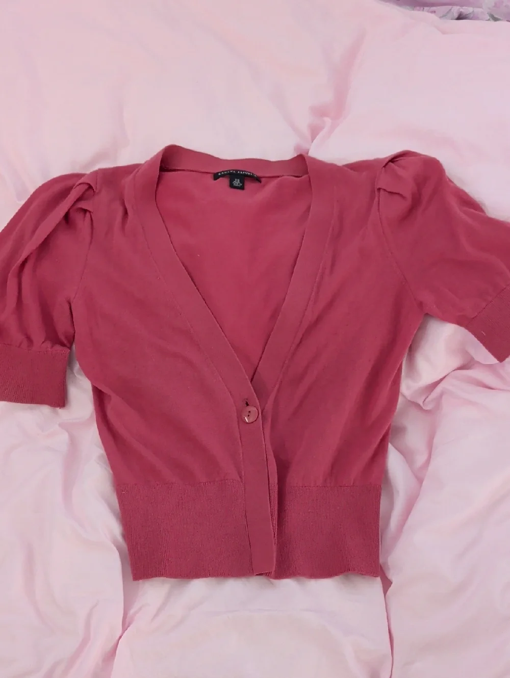 Banana Republic Rose-Pink Short Sleeve V-Neck Cardigan - Picture 1 of 5